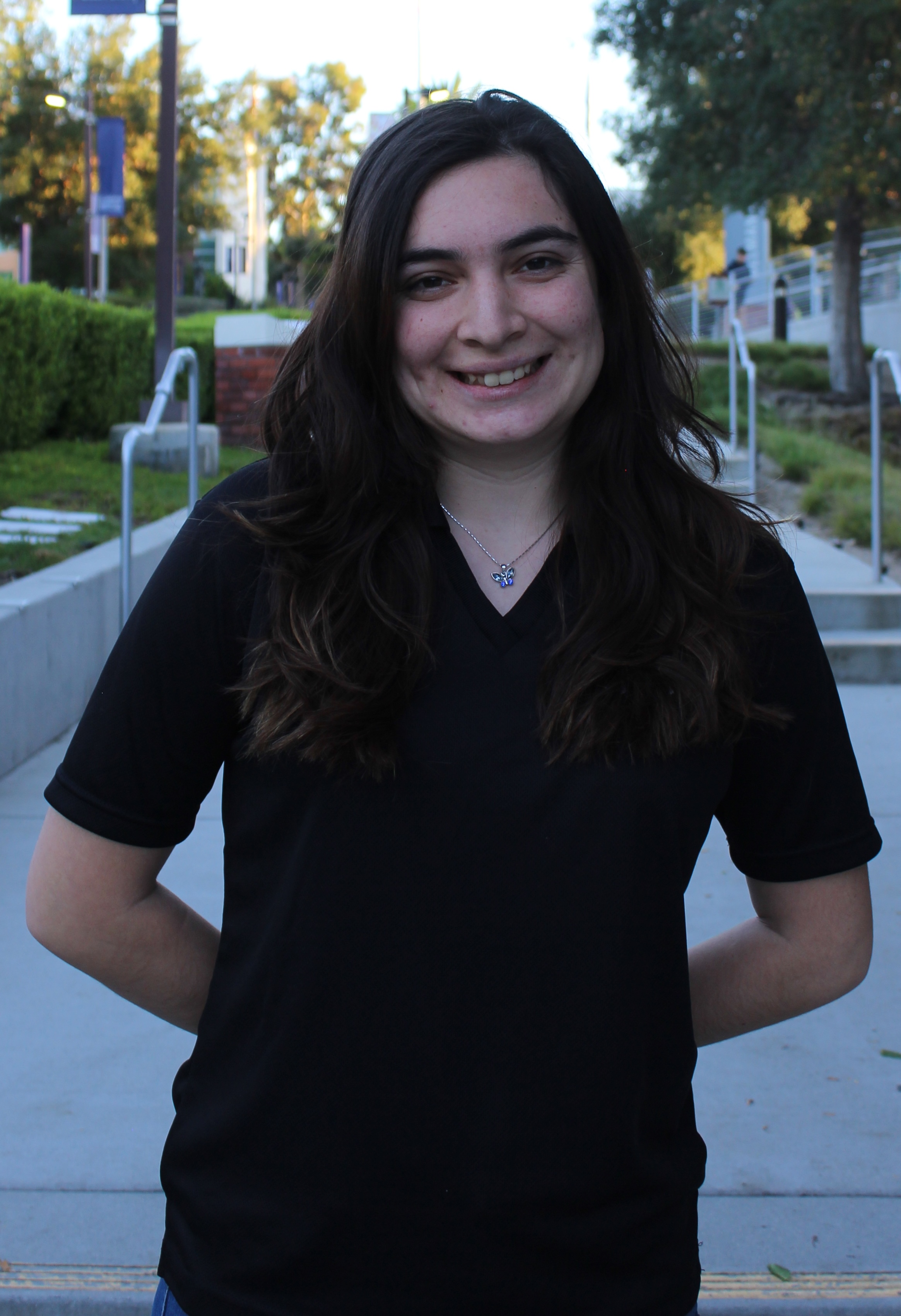 Laylanie Valenzuela25